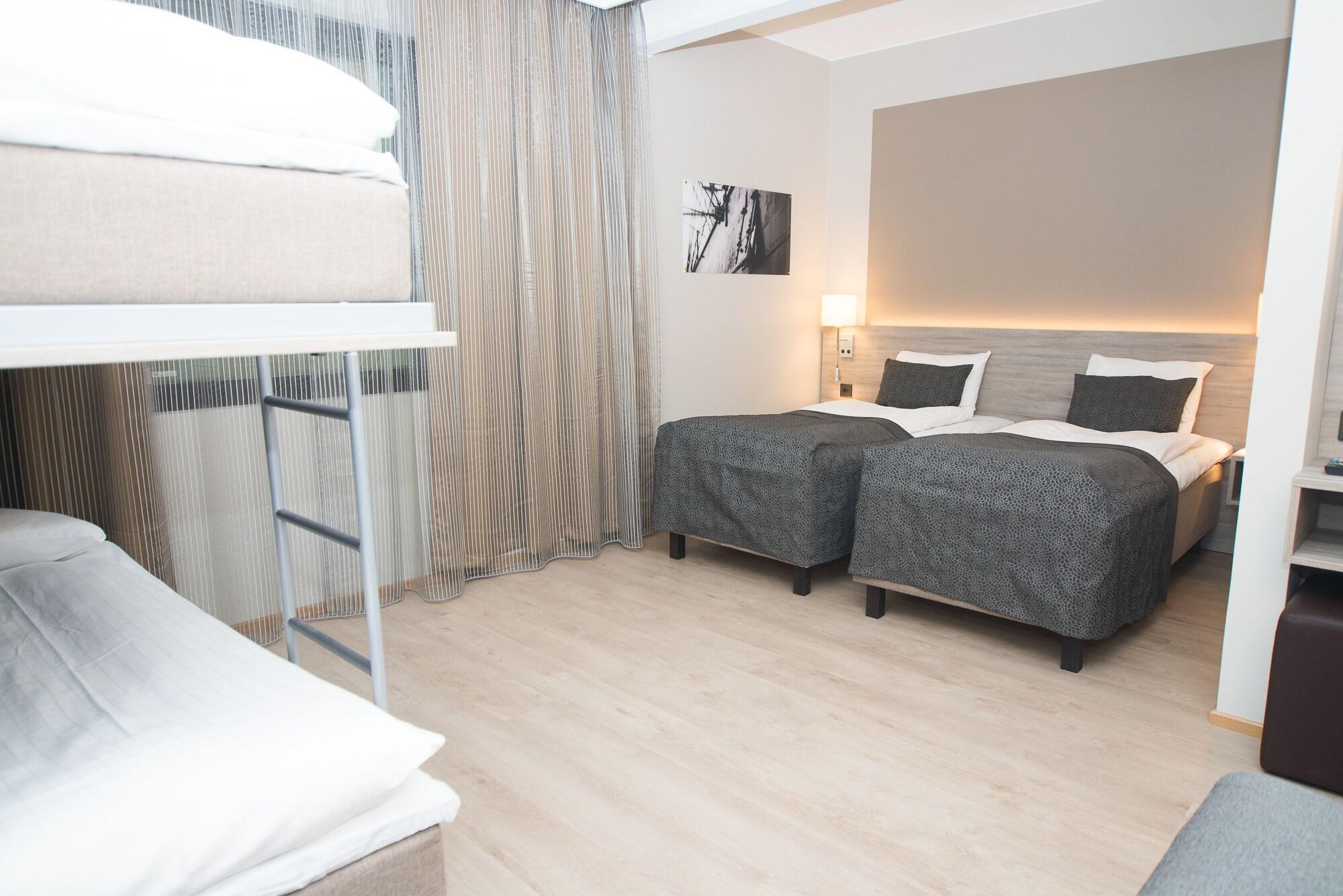 Hotel Pommern มารีฮามน์ ภายนอก รูปภาพ