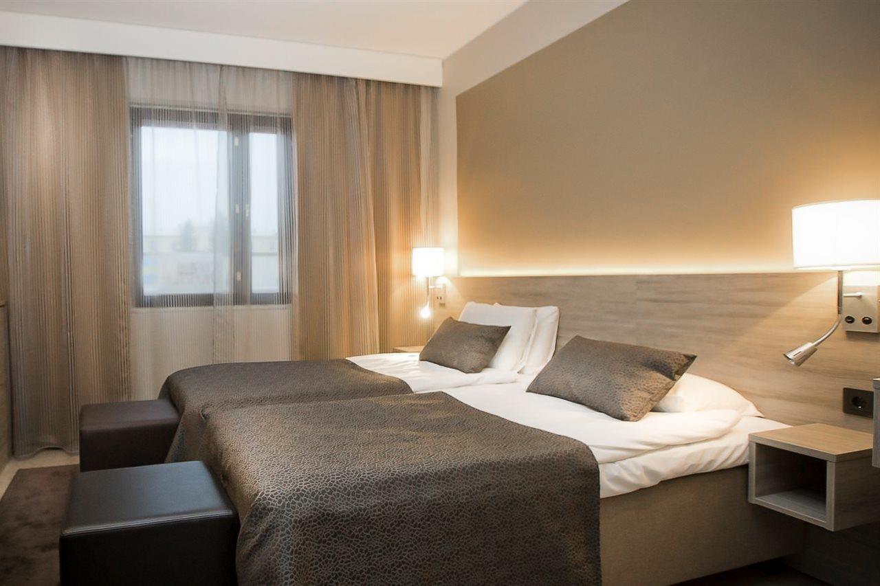 Hotel Pommern มารีฮามน์ ภายนอก รูปภาพ