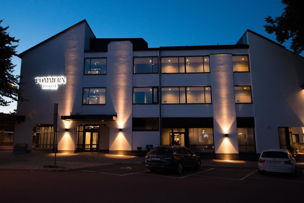 Hotel Pommern มารีฮามน์ ภายนอก รูปภาพ